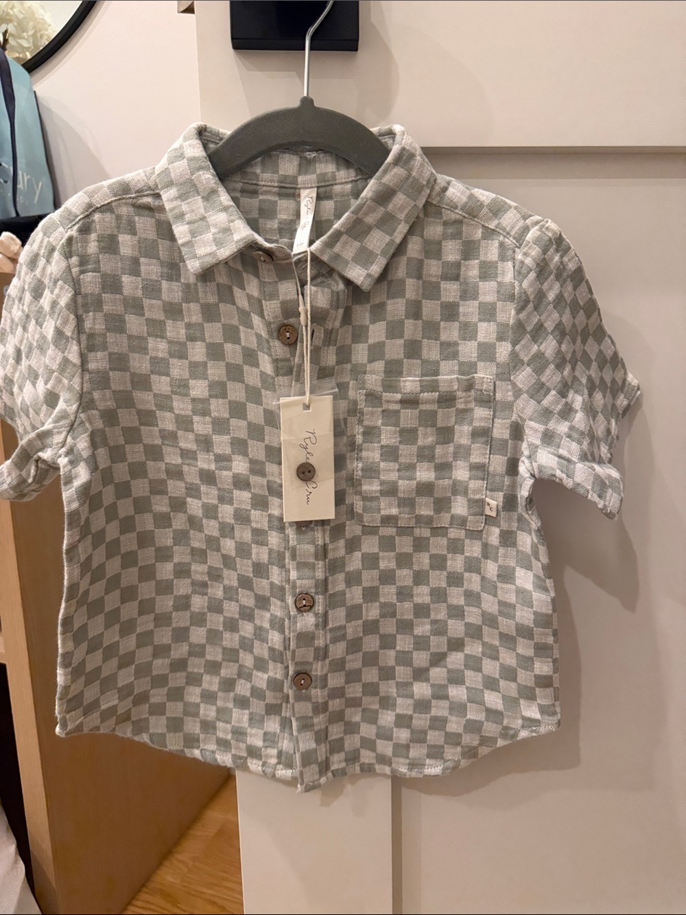 Rylee + Cru Gray and White Checkerboard Button-Down Shirt